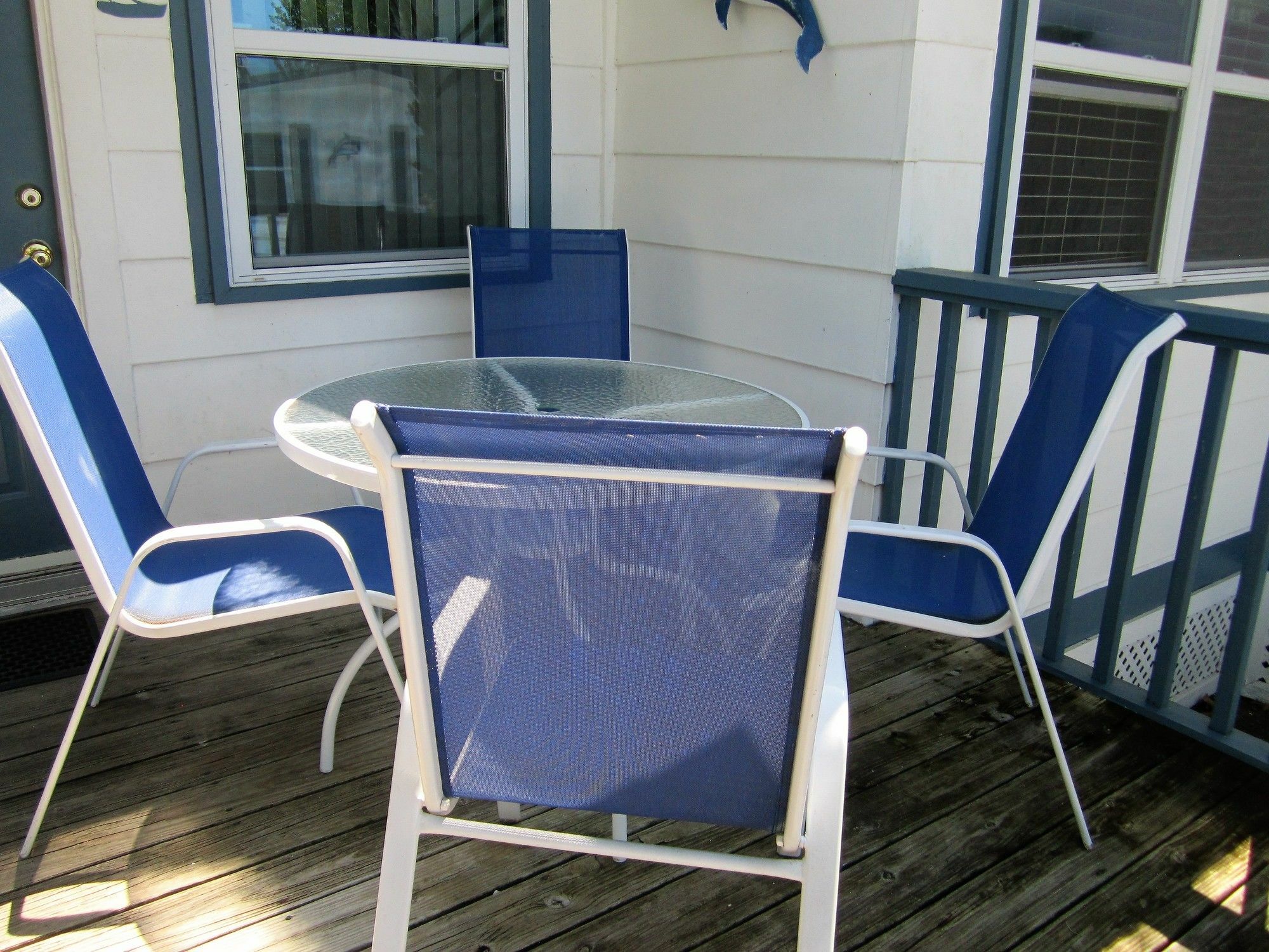 Tropical Winds Beachfront Motel And Cottages Санибел Екстериор снимка