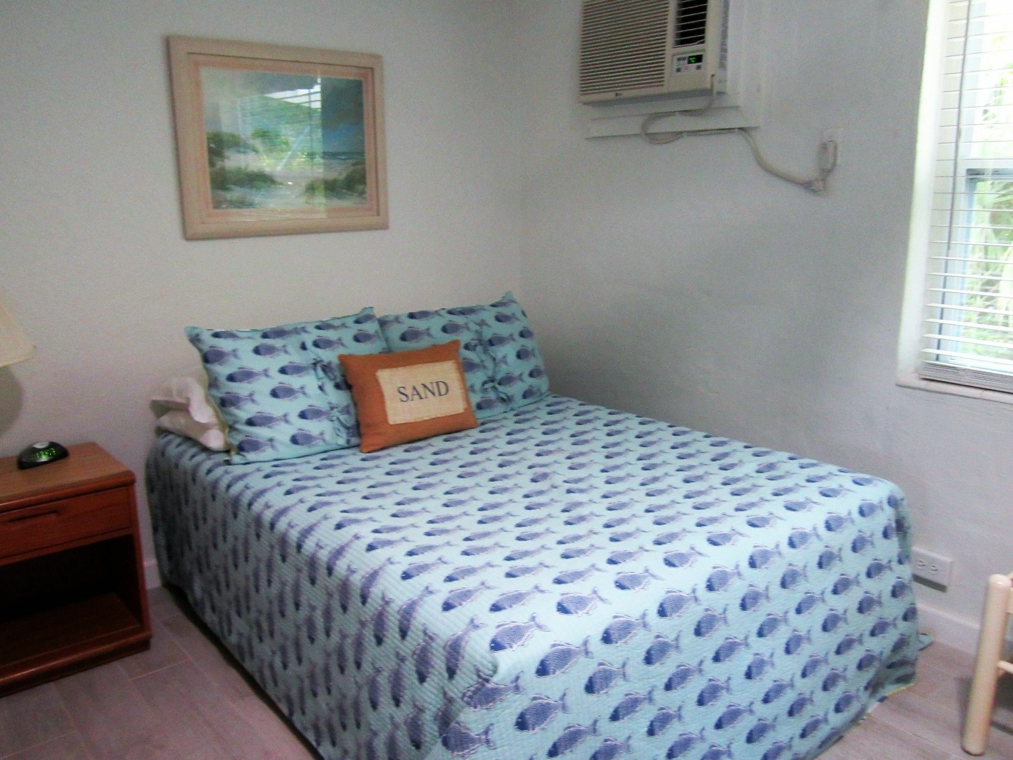 Tropical Winds Beachfront Motel And Cottages Санибел Екстериор снимка